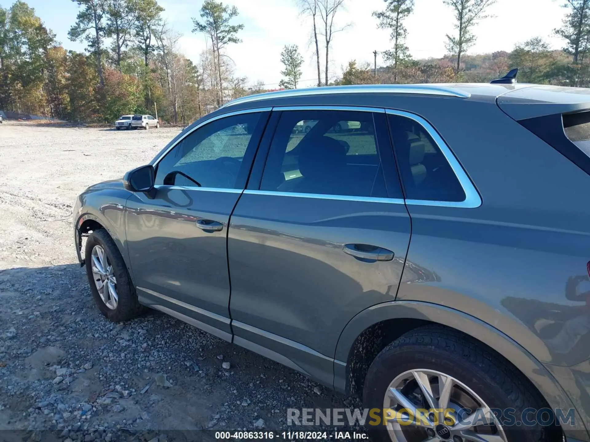 14 Фотография поврежденного автомобиля WA1EECF36N1114834 AUDI Q3 2022
