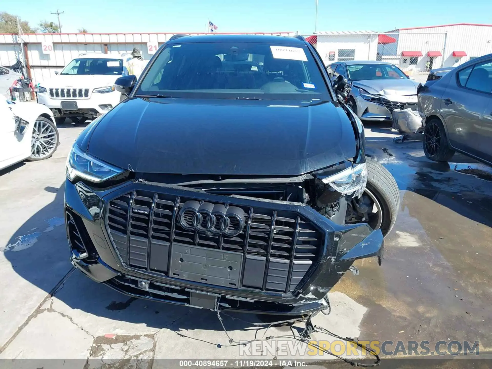 13 Photograph of a damaged car WA1EECF38N1015027 AUDI Q3 2022
