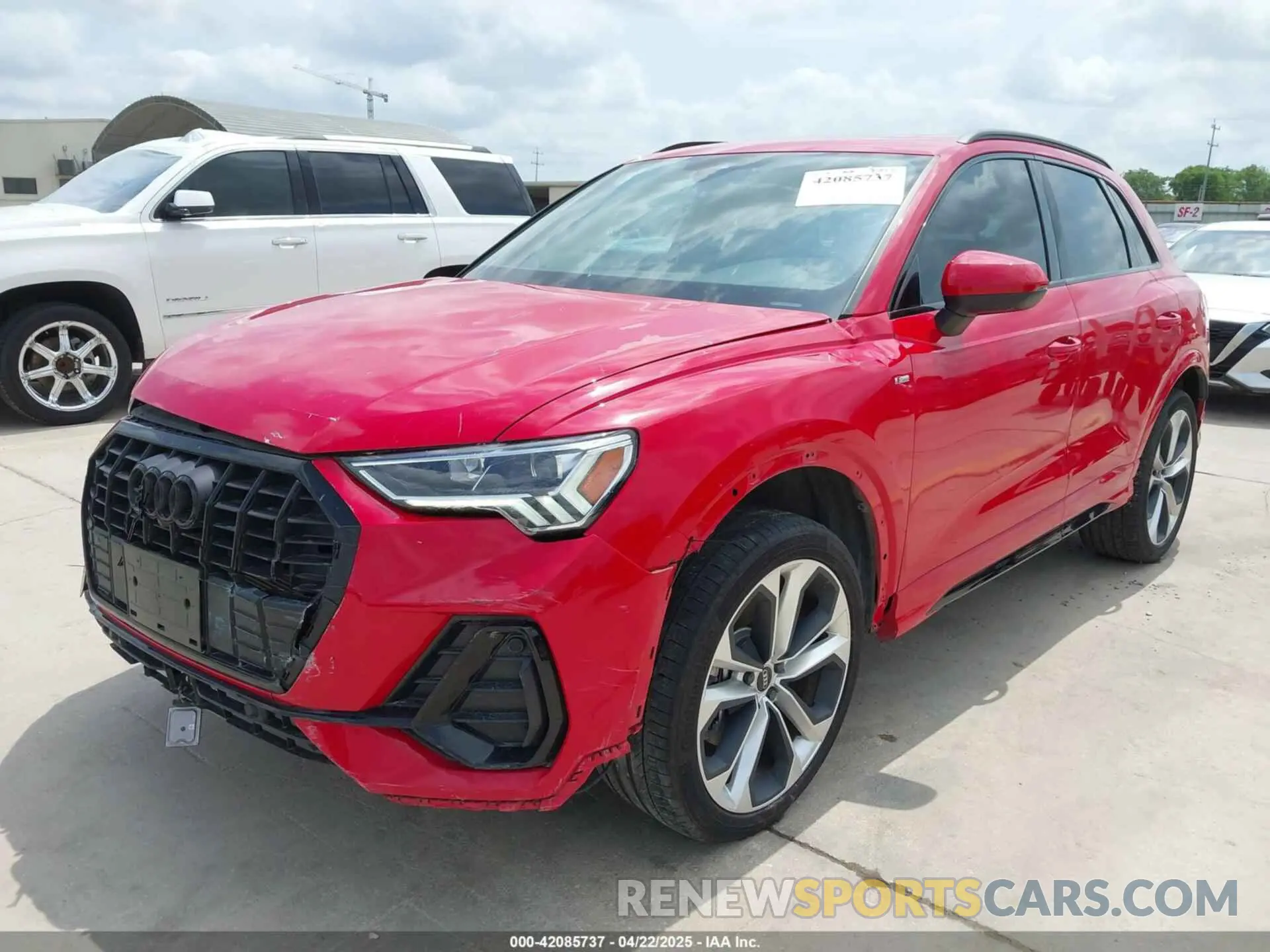 2 Фотография поврежденного автомобиля WA1EECF38N1019269 AUDI Q3 2022