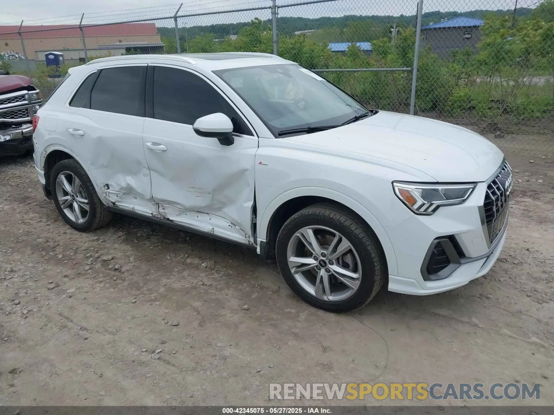 1 Фотография поврежденного автомобиля WA1EECF38N1031860 AUDI Q3 2022
