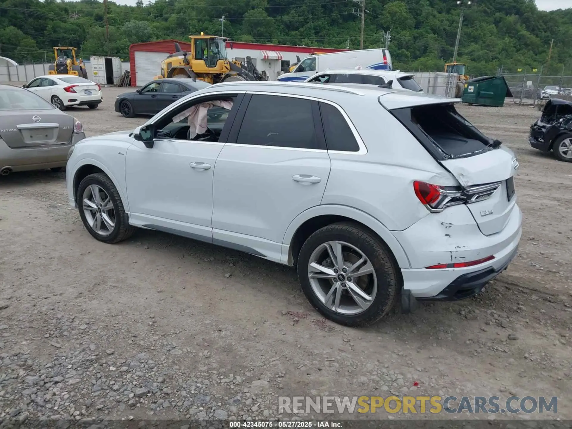 3 Фотография поврежденного автомобиля WA1EECF38N1031860 AUDI Q3 2022