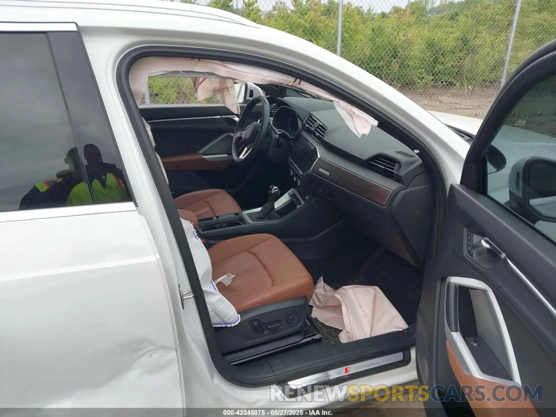 5 Фотография поврежденного автомобиля WA1EECF38N1031860 AUDI Q3 2022