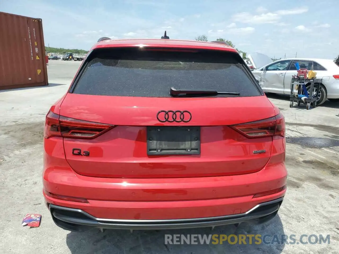6 Photograph of a damaged car WA1EECF39N1030684 AUDI Q3 2022