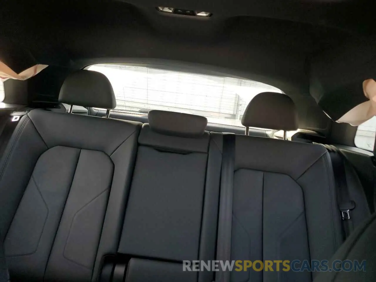 10 Фотография поврежденного автомобиля WA1EECF39N1108624 AUDI Q3 2022