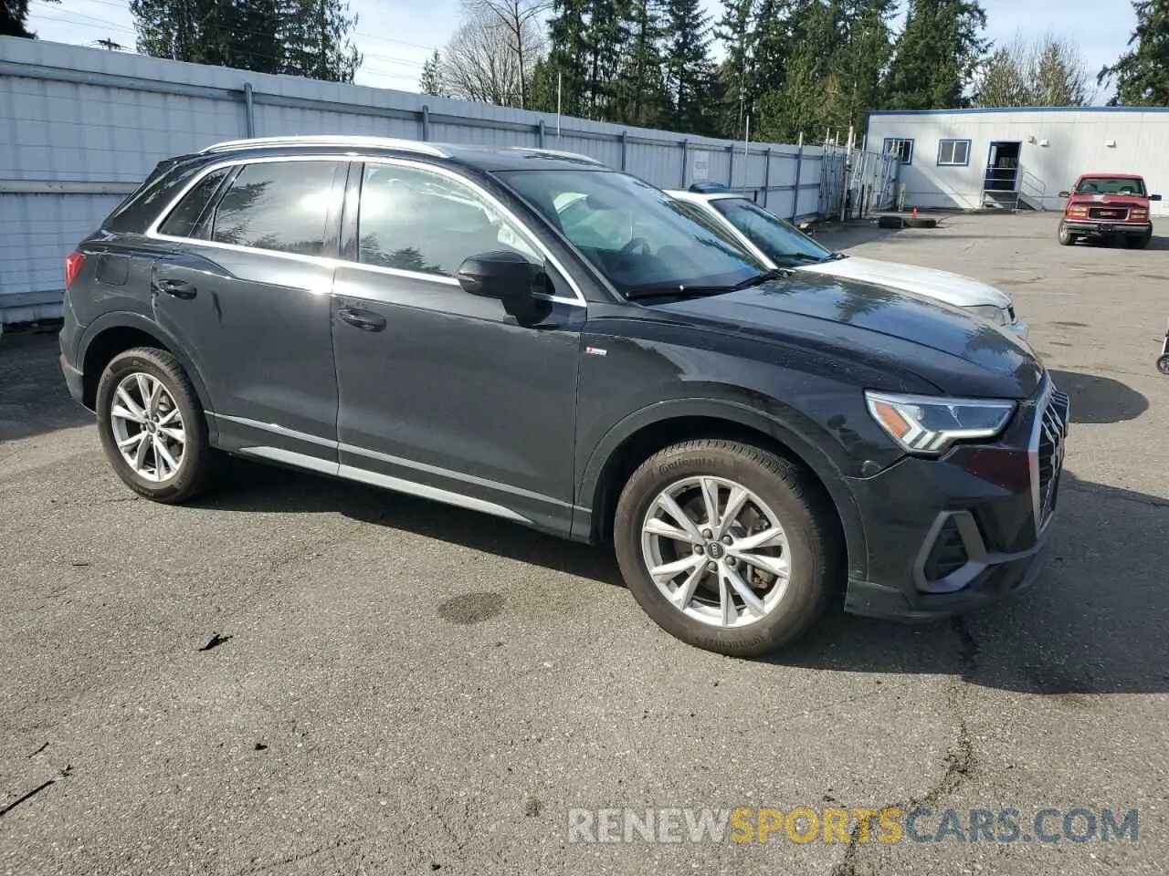 4 Фотография поврежденного автомобиля WA1EECF39N1108624 AUDI Q3 2022