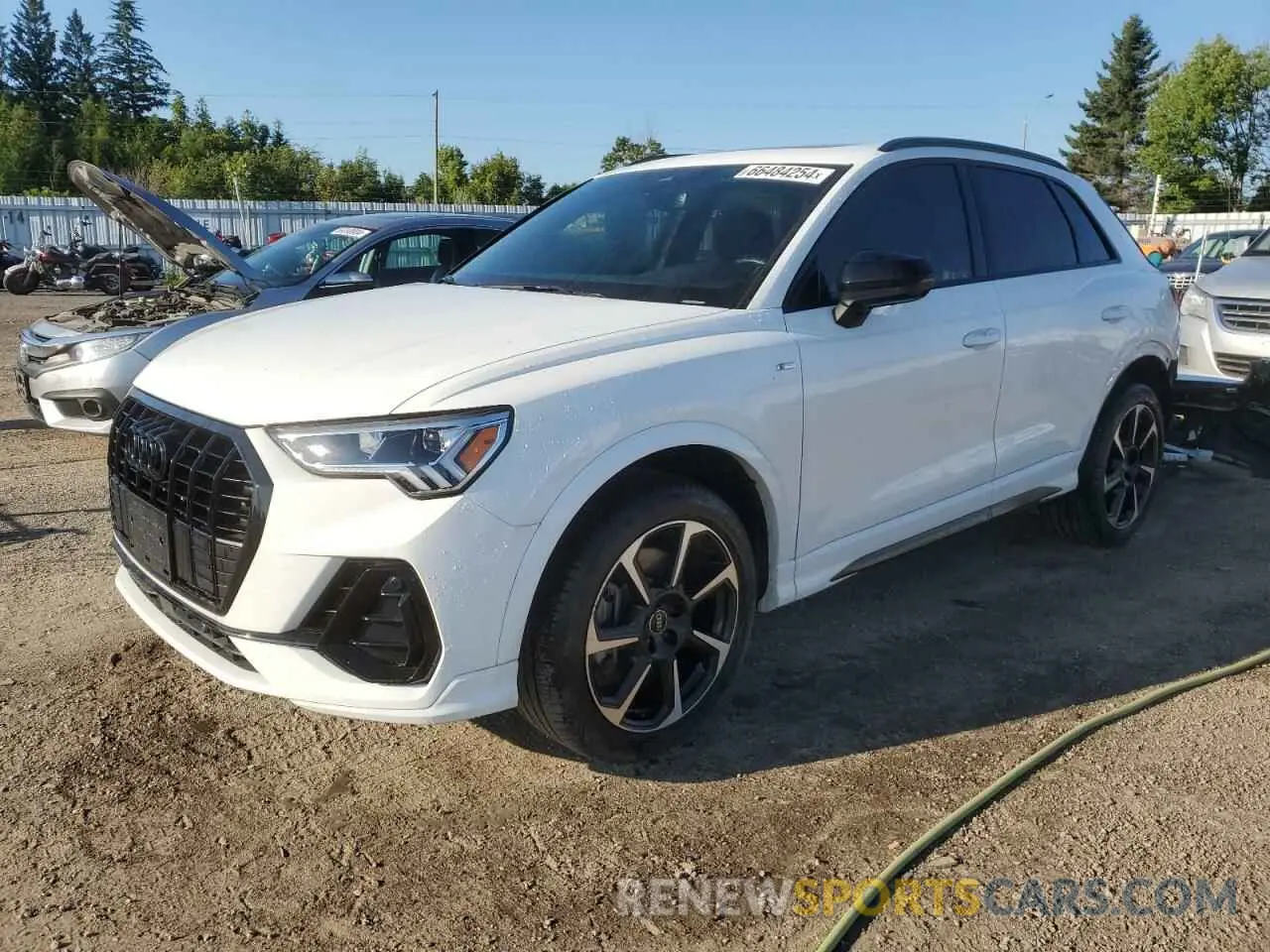 1 Photograph of a damaged car WA1EECF3XN1047381 AUDI Q3 2022