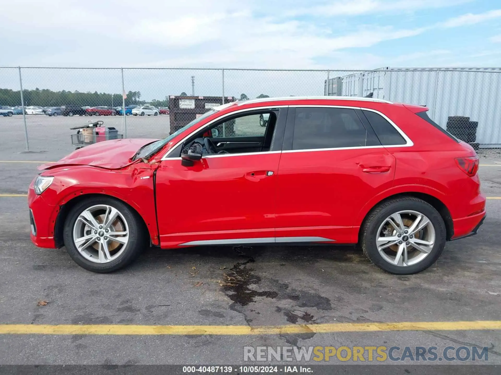 14 Photograph of a damaged car WA1EECF3XN1150171 AUDI Q3 2022