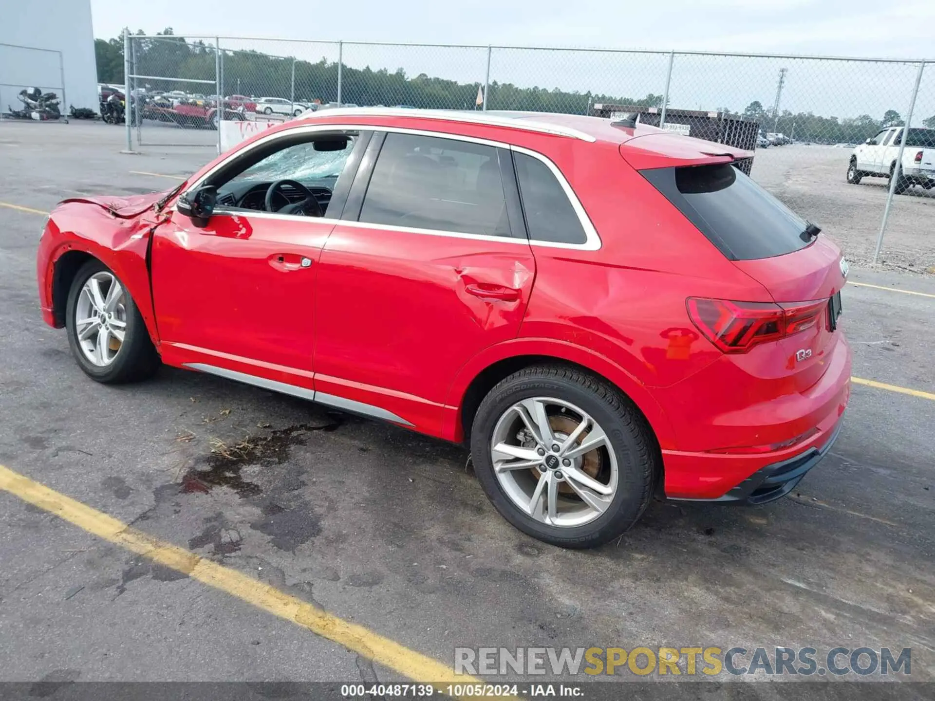 3 Photograph of a damaged car WA1EECF3XN1150171 AUDI Q3 2022