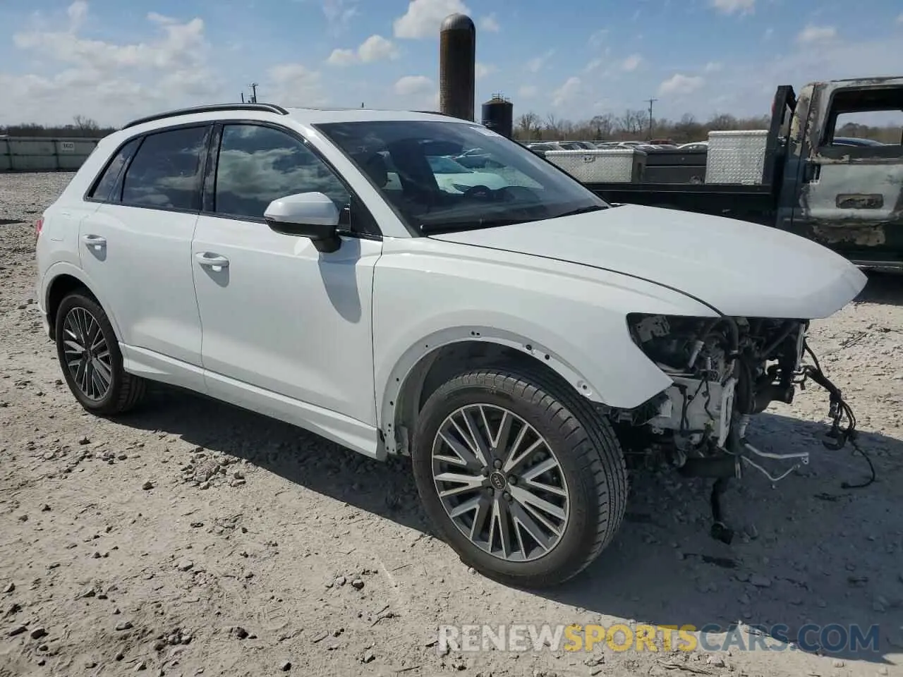 4 Фотография поврежденного автомобиля WA1BUCF39P1135167 AUDI Q3 2023