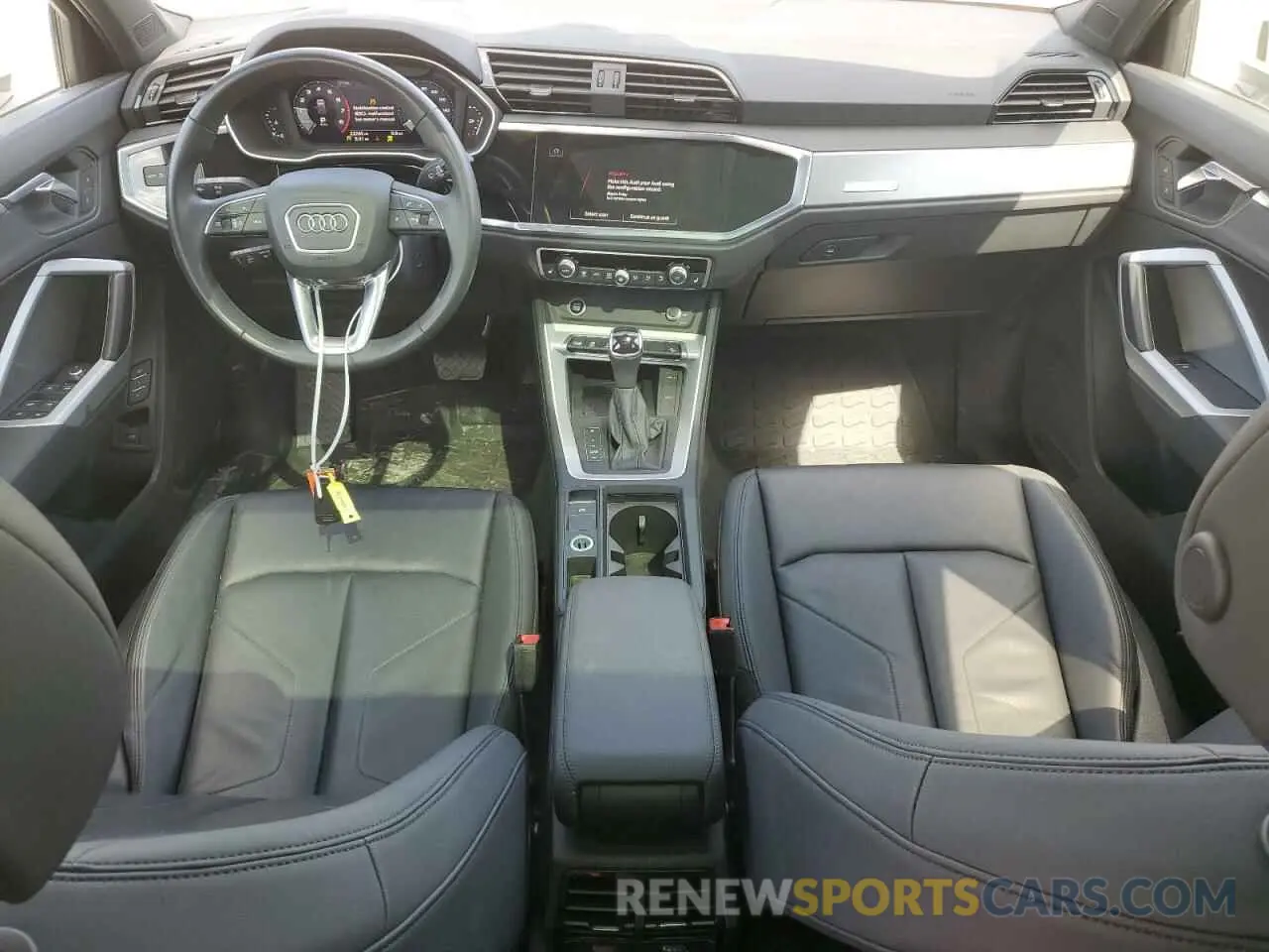 8 Фотография поврежденного автомобиля WA1BUCF39P1135167 AUDI Q3 2023