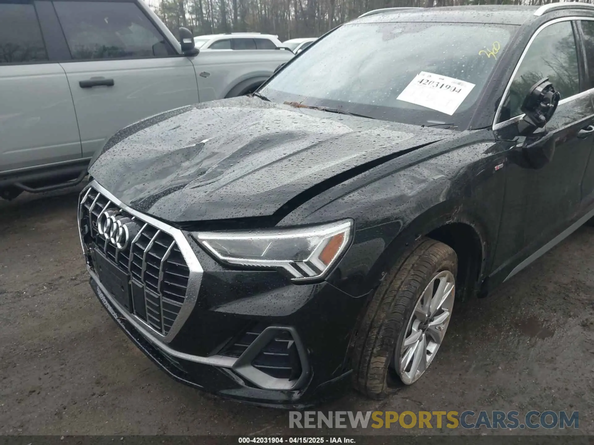 6 Photograph of a damaged car WA1DECF30P1032998 AUDI Q3 2023