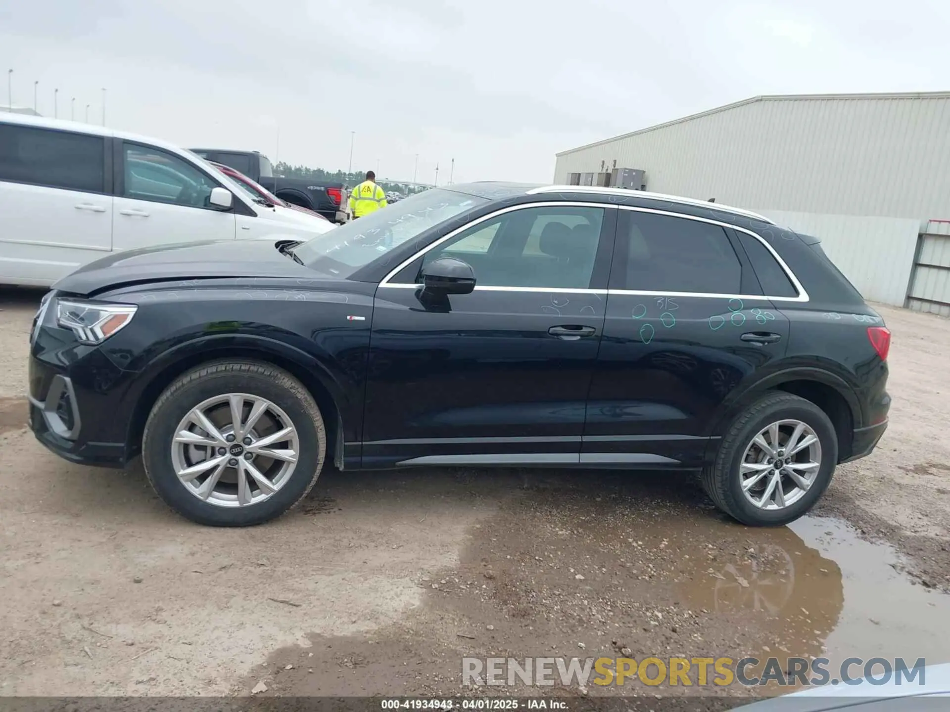 14 Фотография поврежденного автомобиля WA1DECF30P1140909 AUDI Q3 2023
