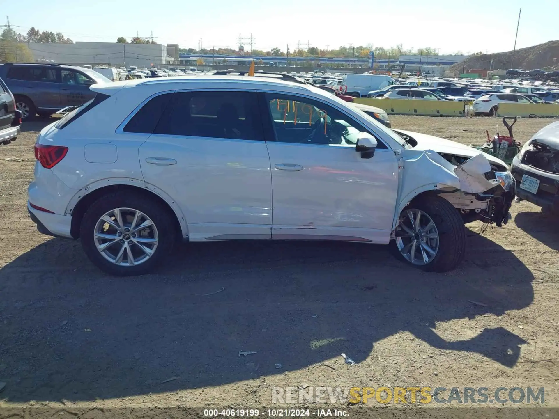 13 Photograph of a damaged car WA1DECF33P1148261 AUDI Q3 2023