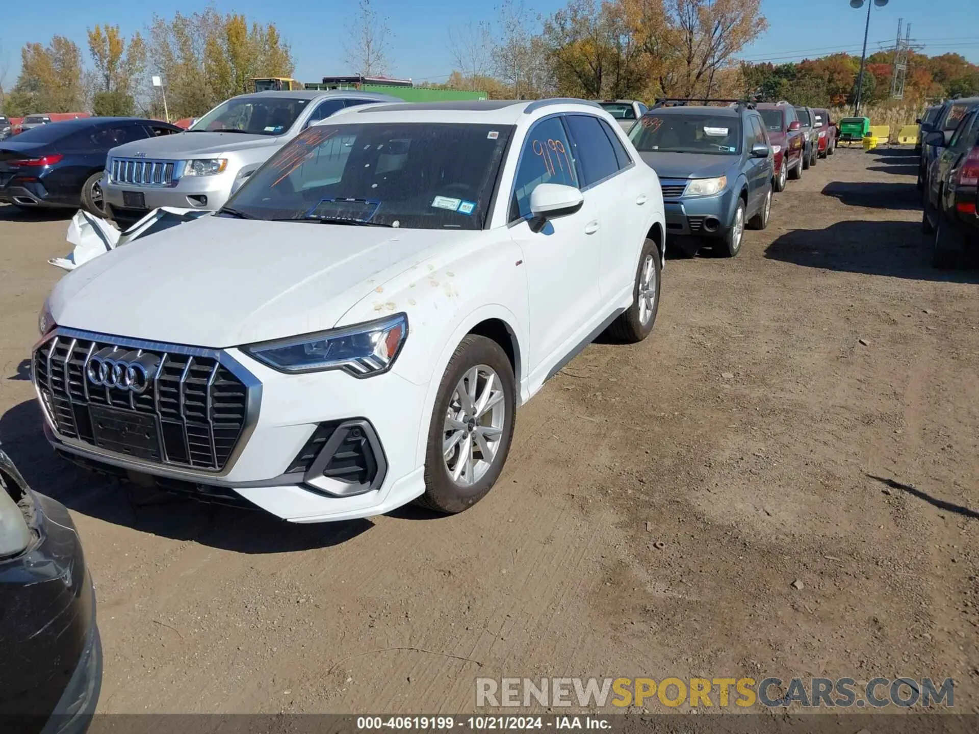 2 Photograph of a damaged car WA1DECF33P1148261 AUDI Q3 2023