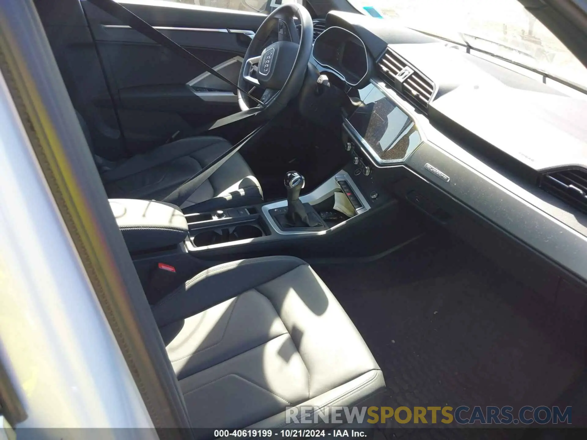 5 Photograph of a damaged car WA1DECF33P1148261 AUDI Q3 2023