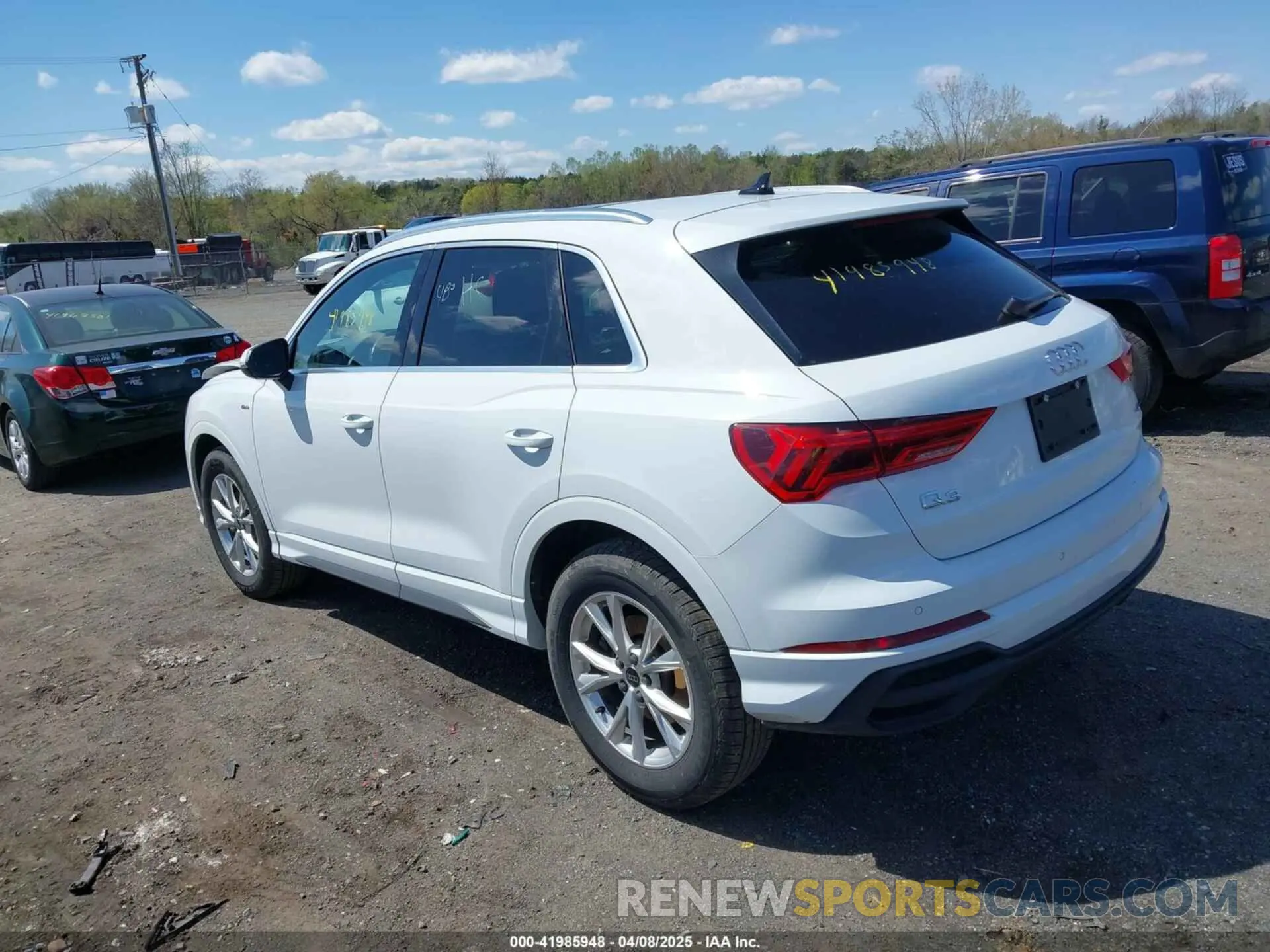 3 Фотография поврежденного автомобиля WA1DECF35P1132966 AUDI Q3 2023
