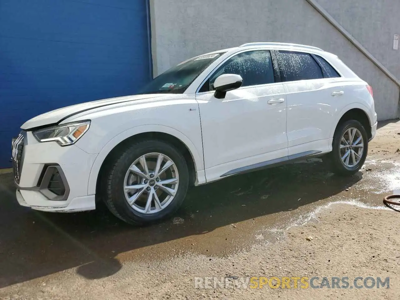 1 Фотография поврежденного автомобиля WA1DECF36P1105565 AUDI Q3 2023