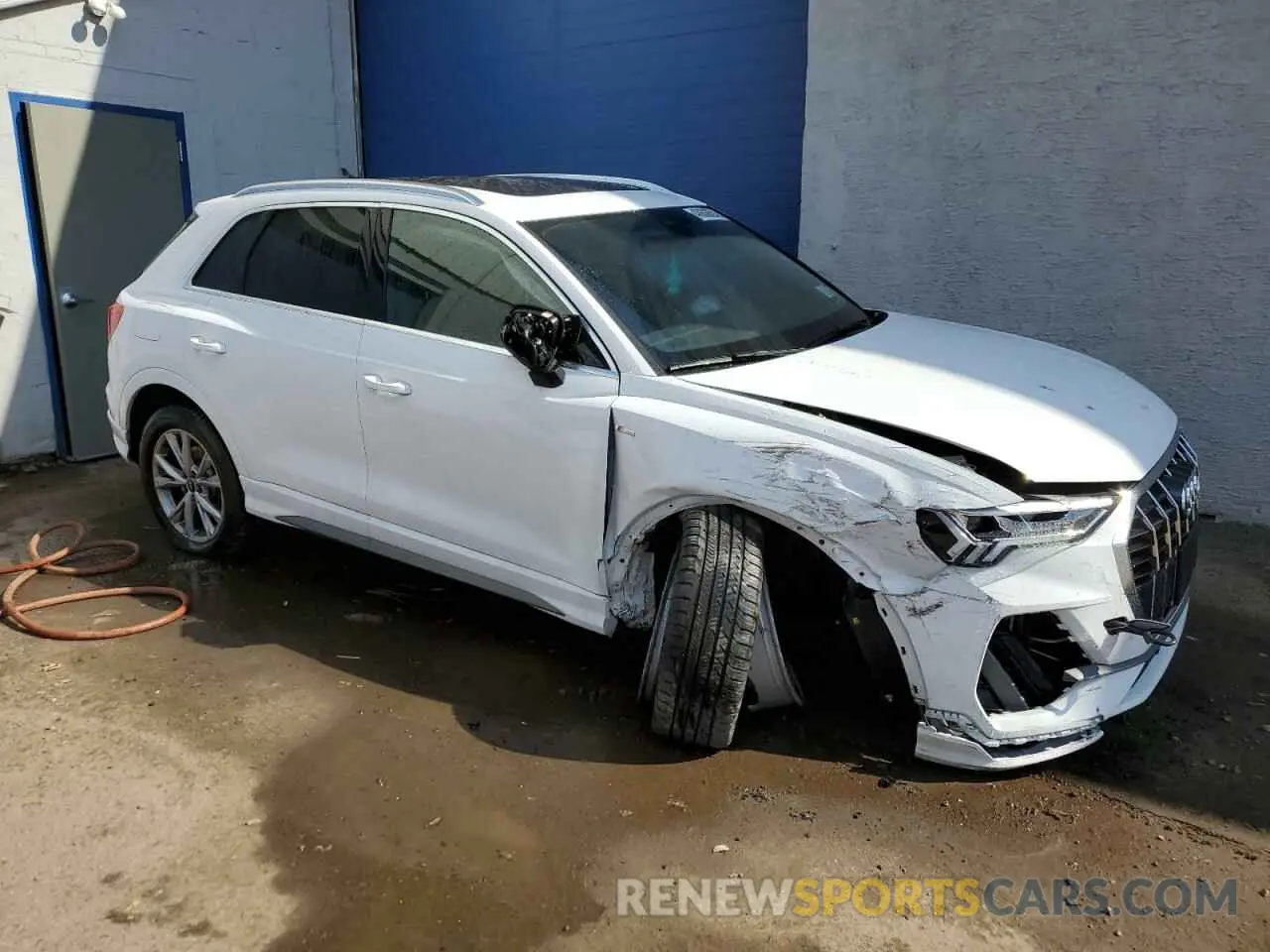 4 Фотография поврежденного автомобиля WA1DECF36P1105565 AUDI Q3 2023