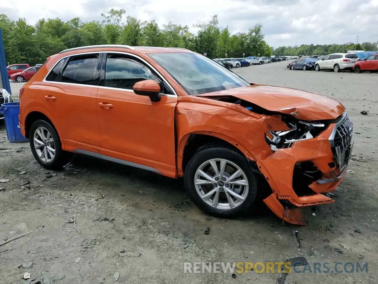 4 Photograph of a damaged car WA1DECF37P1148165 AUDI Q3 2023
