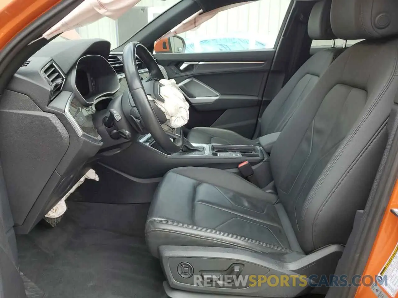 7 Photograph of a damaged car WA1DECF37P1148165 AUDI Q3 2023