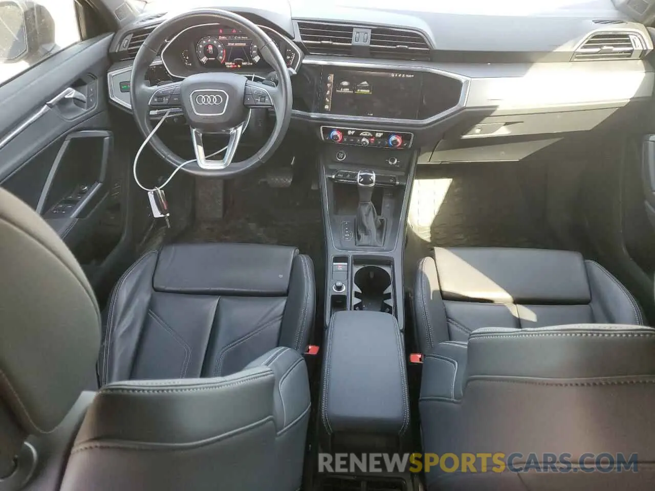 8 Фотография поврежденного автомобиля WA1DECF38P1131083 AUDI Q3 2023