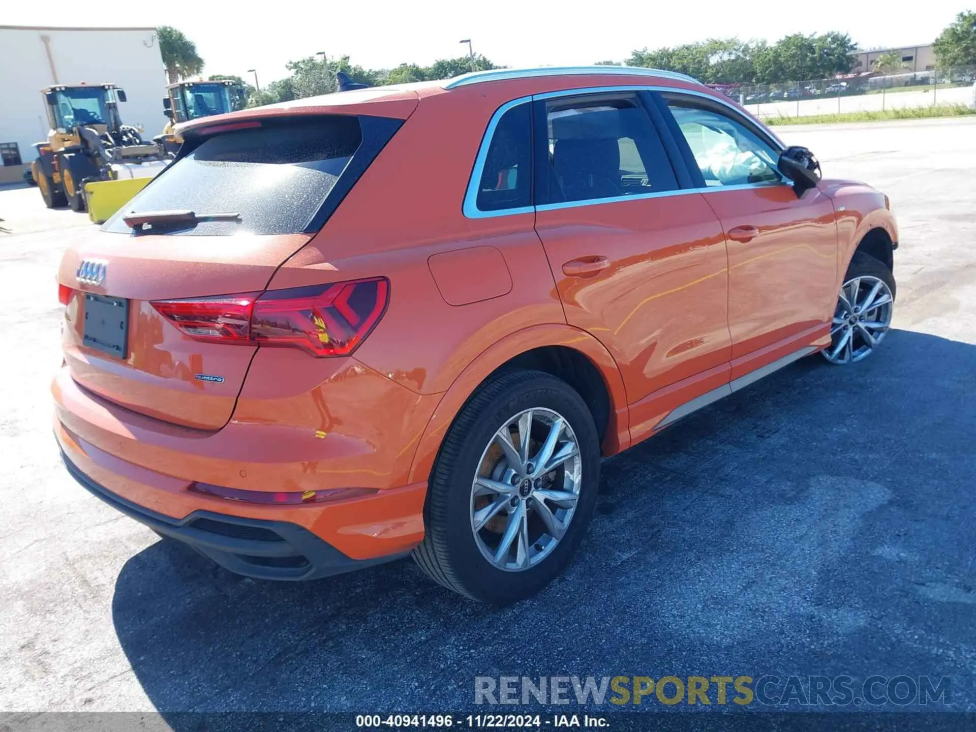 4 Photograph of a damaged car WA1DECF39P1071329 AUDI Q3 2023