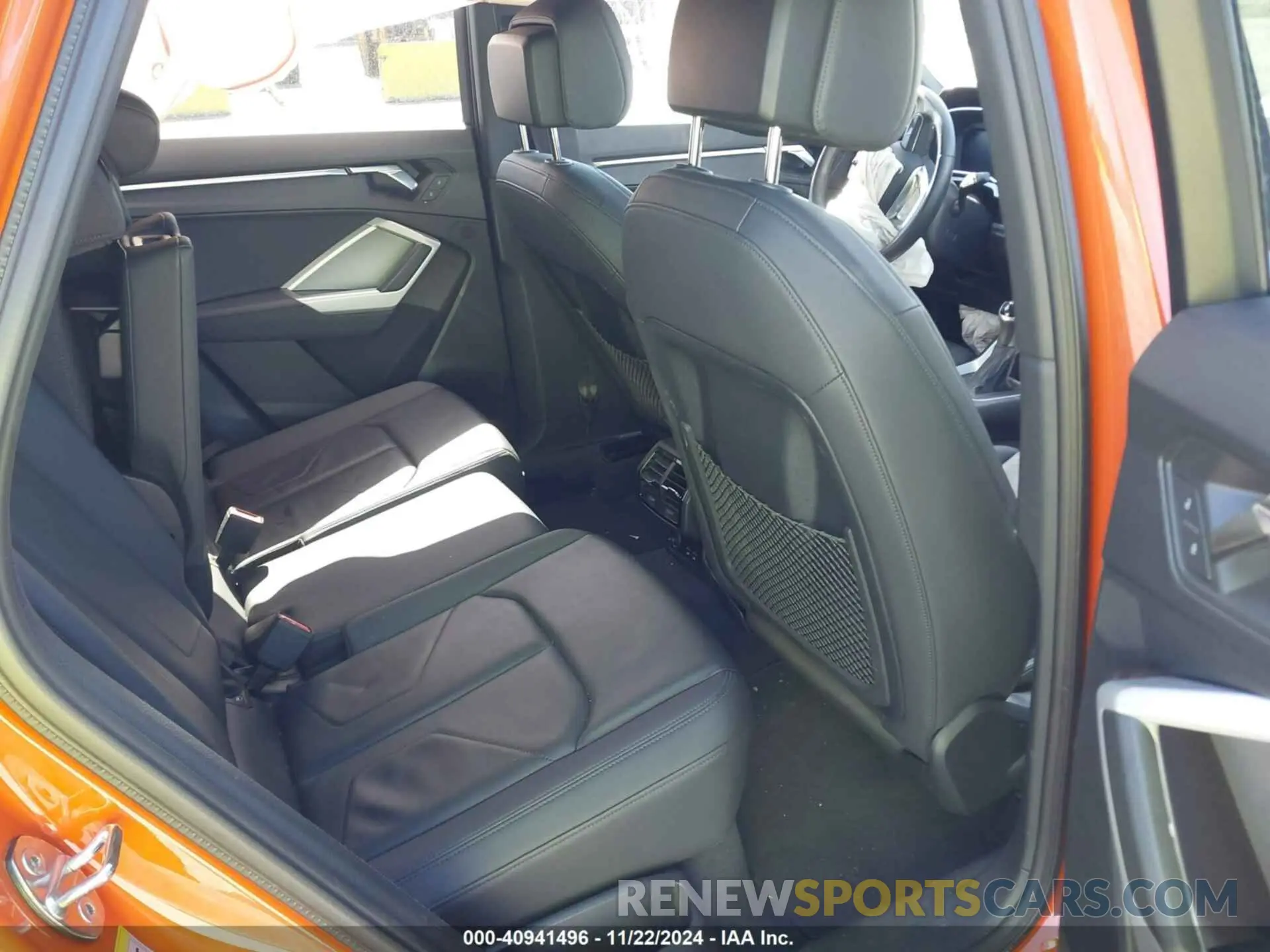 8 Photograph of a damaged car WA1DECF39P1071329 AUDI Q3 2023