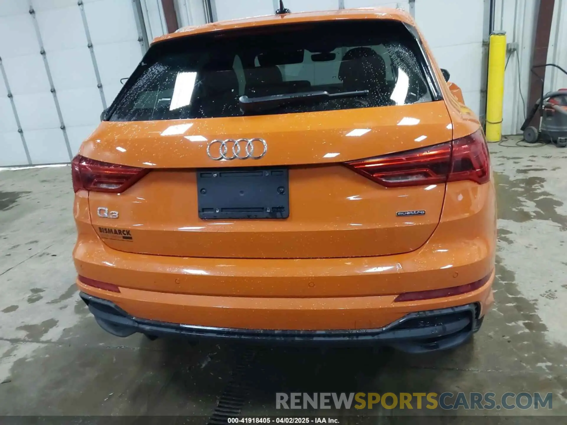 17 Фотография поврежденного автомобиля WA1DECF3XP1112714 AUDI Q3 2023