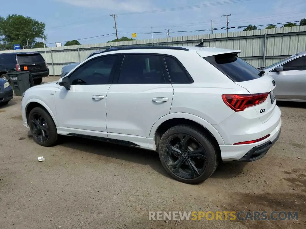 2 Photograph of a damaged car WA1EECF32P1119743 AUDI Q3 2023