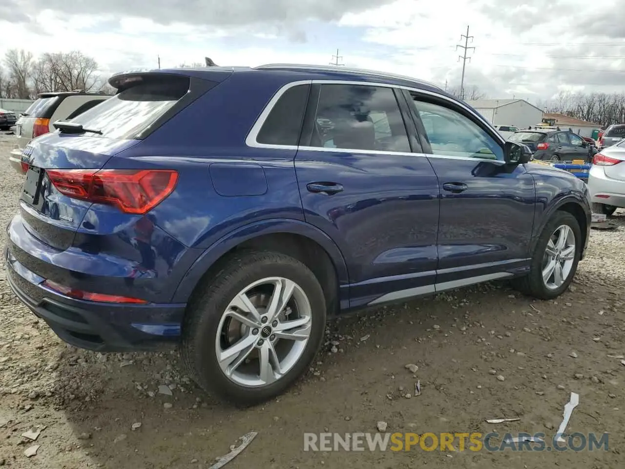 3 Photograph of a damaged car WA1EECF33P1037116 AUDI Q3 2023