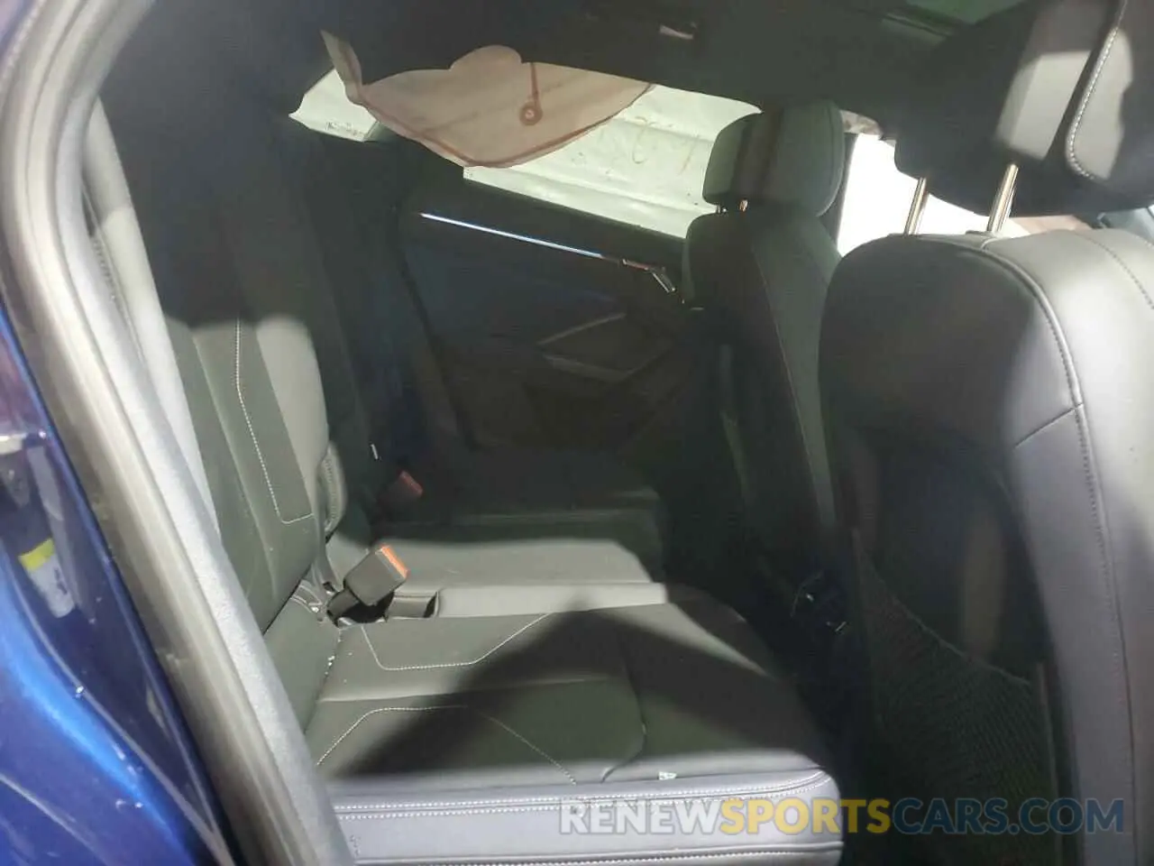 11 Фотография поврежденного автомобиля WA1EECF36P1028877 AUDI Q3 2023