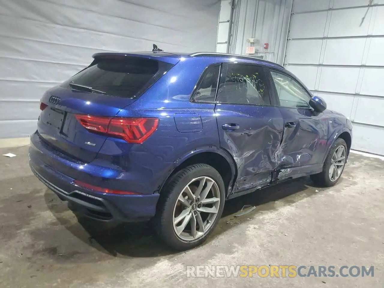 3 Фотография поврежденного автомобиля WA1EECF36P1028877 AUDI Q3 2023
