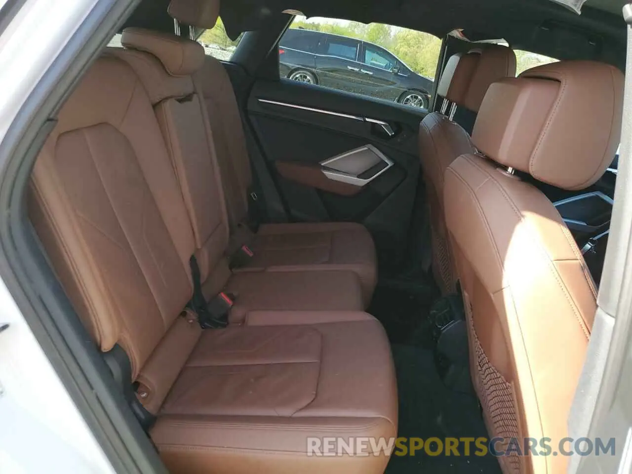 12 Фотография поврежденного автомобиля WA1EECF36P1089887 AUDI Q3 2023