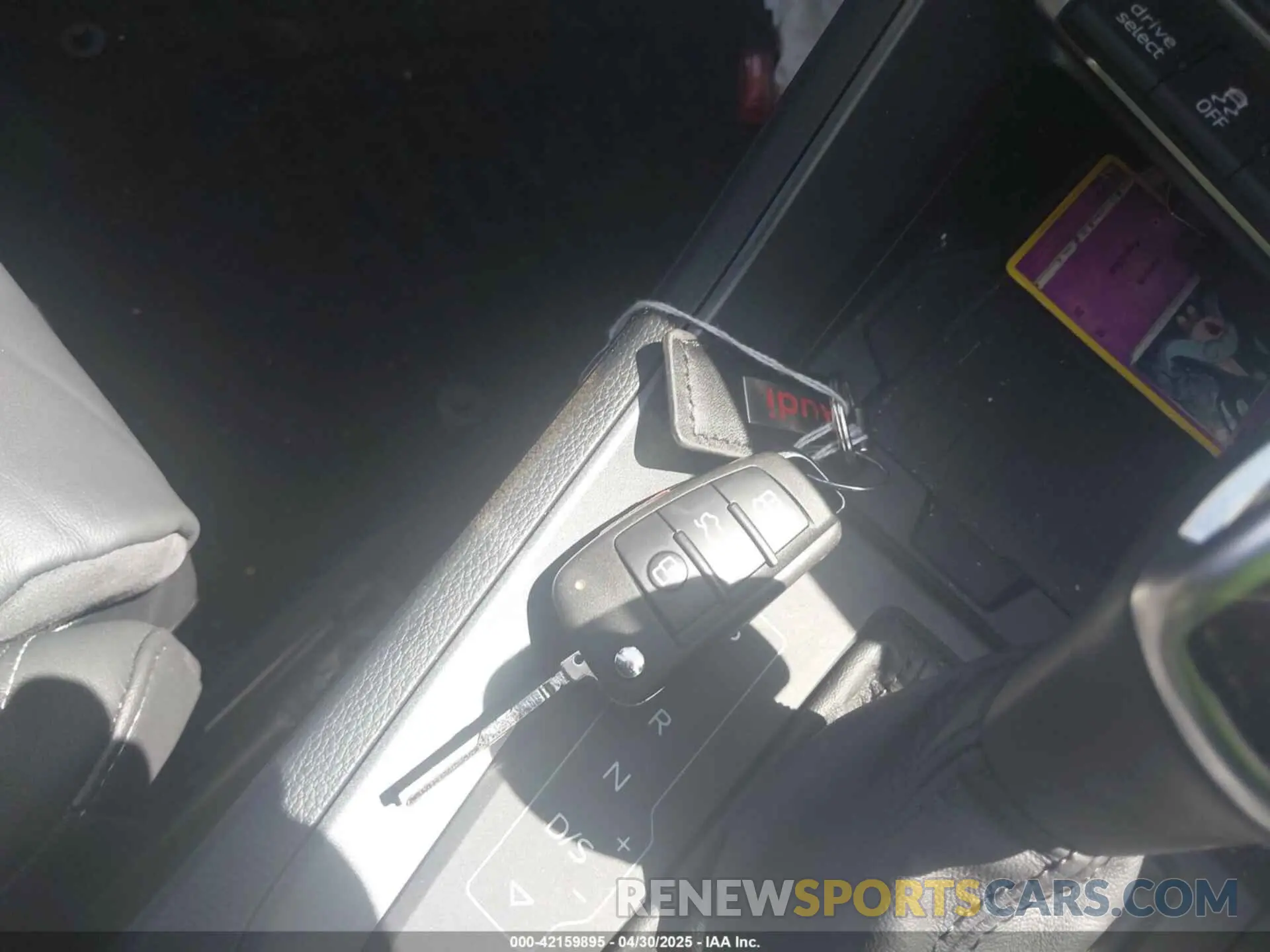 11 Photograph of a damaged car WA1EECF36P1151143 AUDI Q3 2023