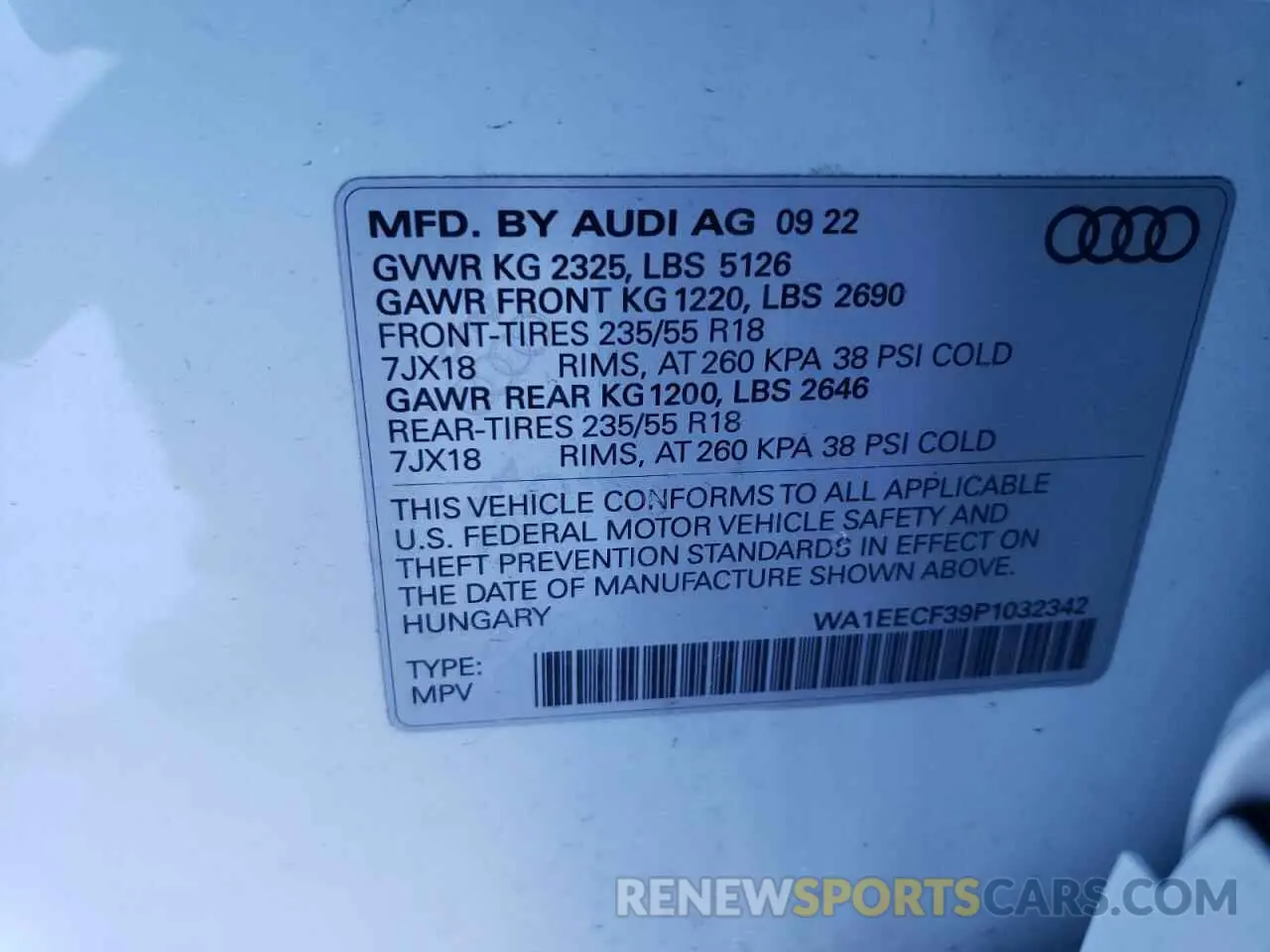 13 Фотография поврежденного автомобиля WA1EECF39P1032342 AUDI Q3 2023