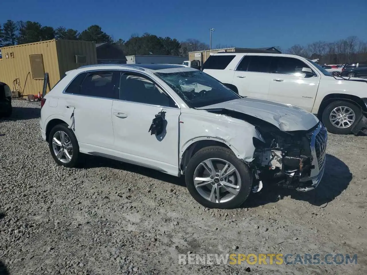 4 Фотография поврежденного автомобиля WA1EECF39P1092122 AUDI Q3 2023