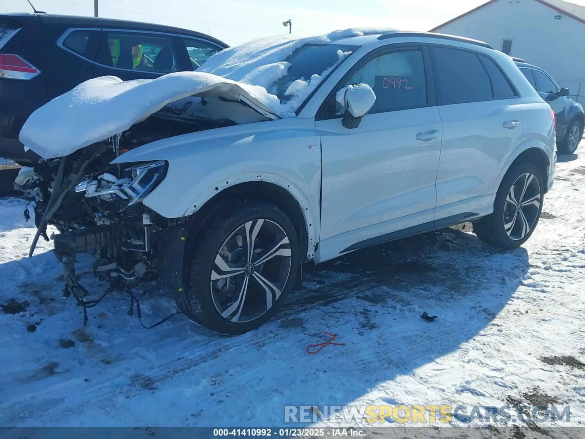 2 Фотография поврежденного автомобиля WA1EEDF39P1082244 AUDI Q3 2023