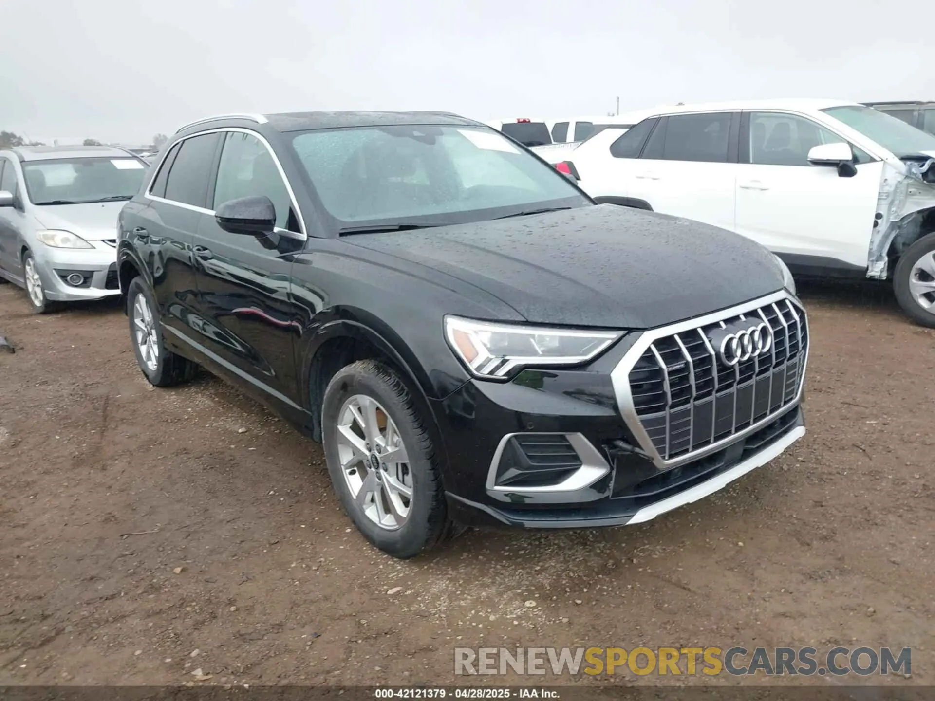 1 Photograph of a damaged car WA1AUCF32R1083539 AUDI Q3 2024