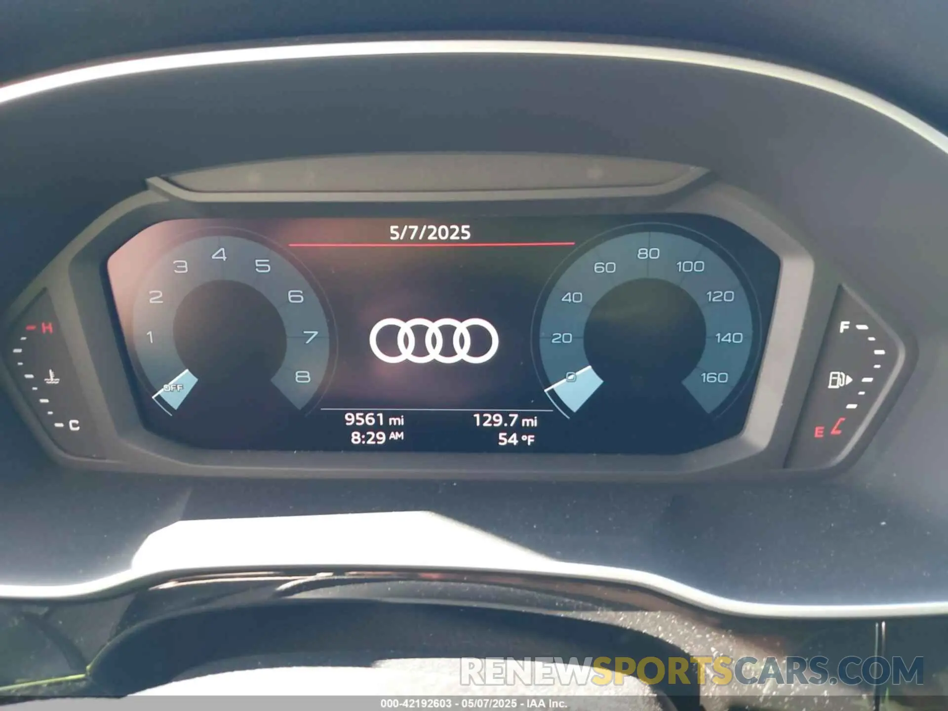 7 Photograph of a damaged car WA1DECF30R1036097 AUDI Q3 2024