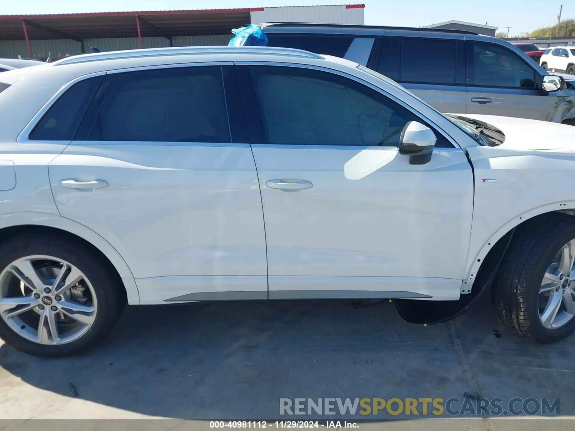 14 Фотография поврежденного автомобиля WA1DECF30R1132926 AUDI Q3 2024