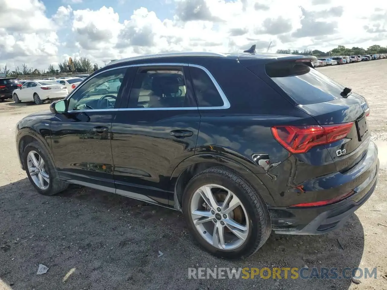 2 Фотография поврежденного автомобиля WA1DECF31R1047951 AUDI Q3 2024