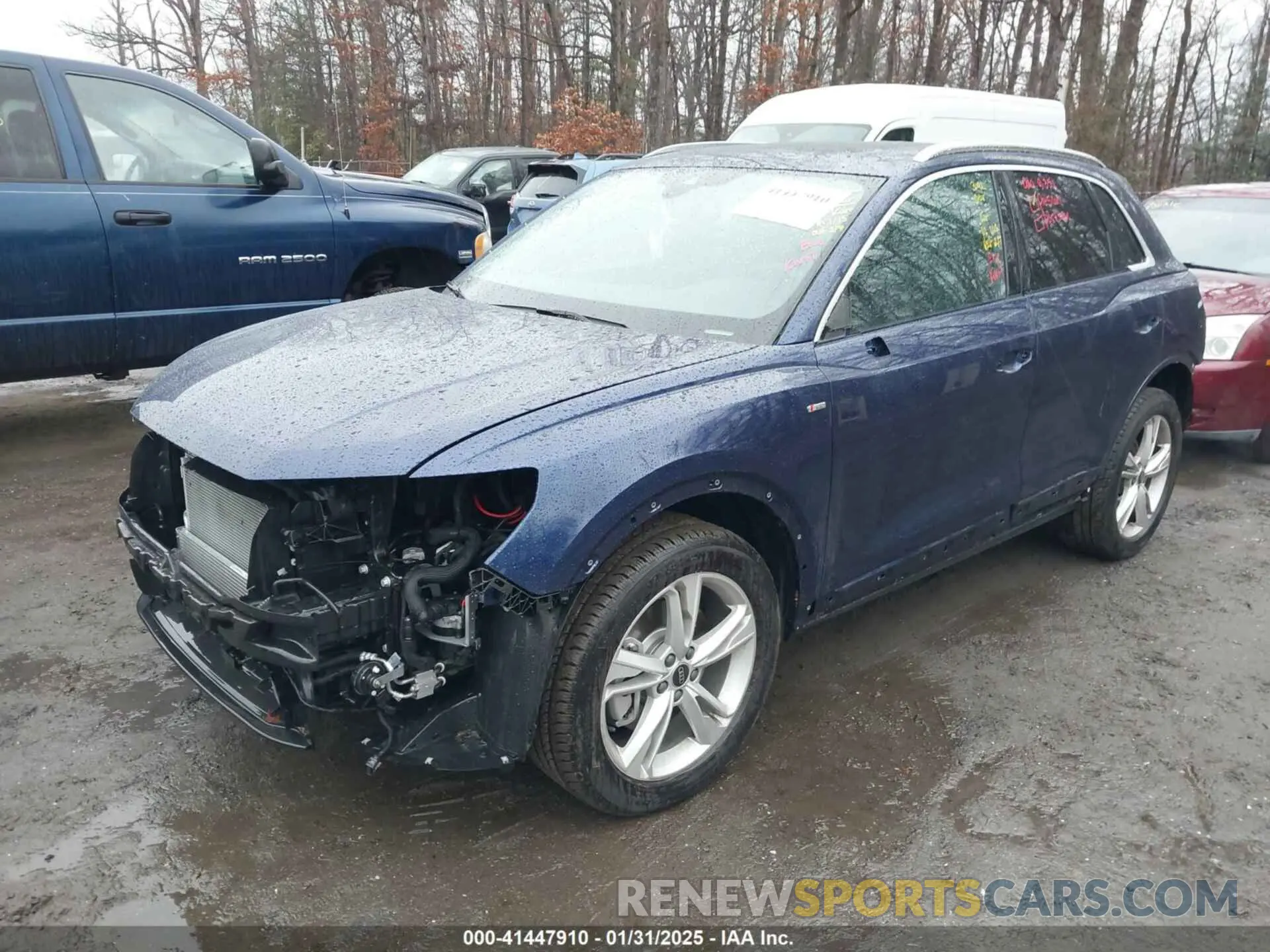 2 Photograph of a damaged car WA1DECF31R1114404 AUDI Q3 2024