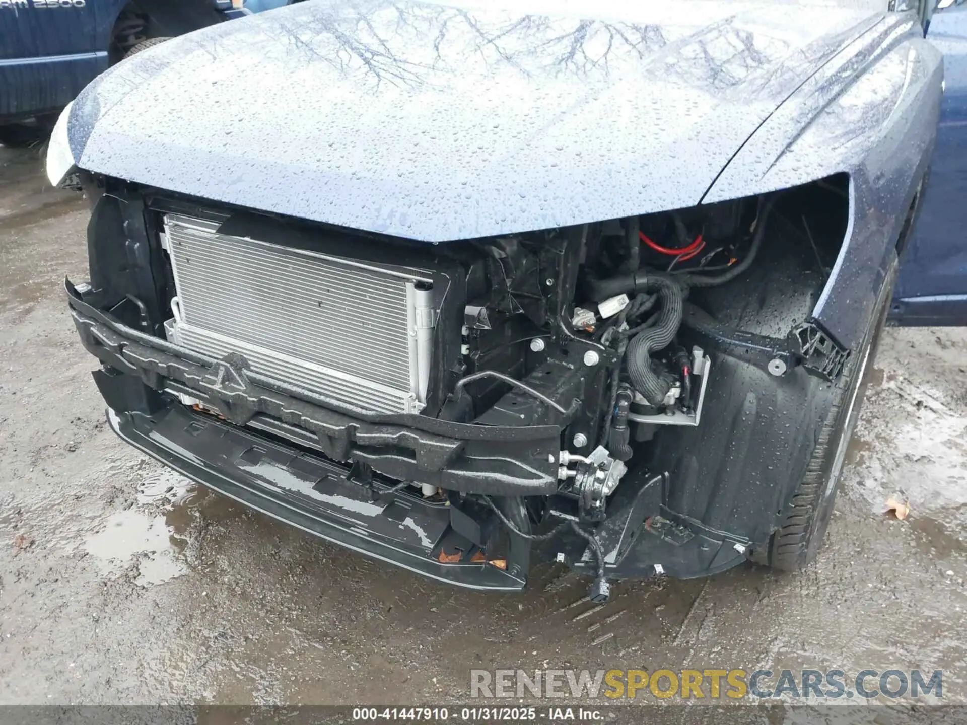 6 Photograph of a damaged car WA1DECF31R1114404 AUDI Q3 2024