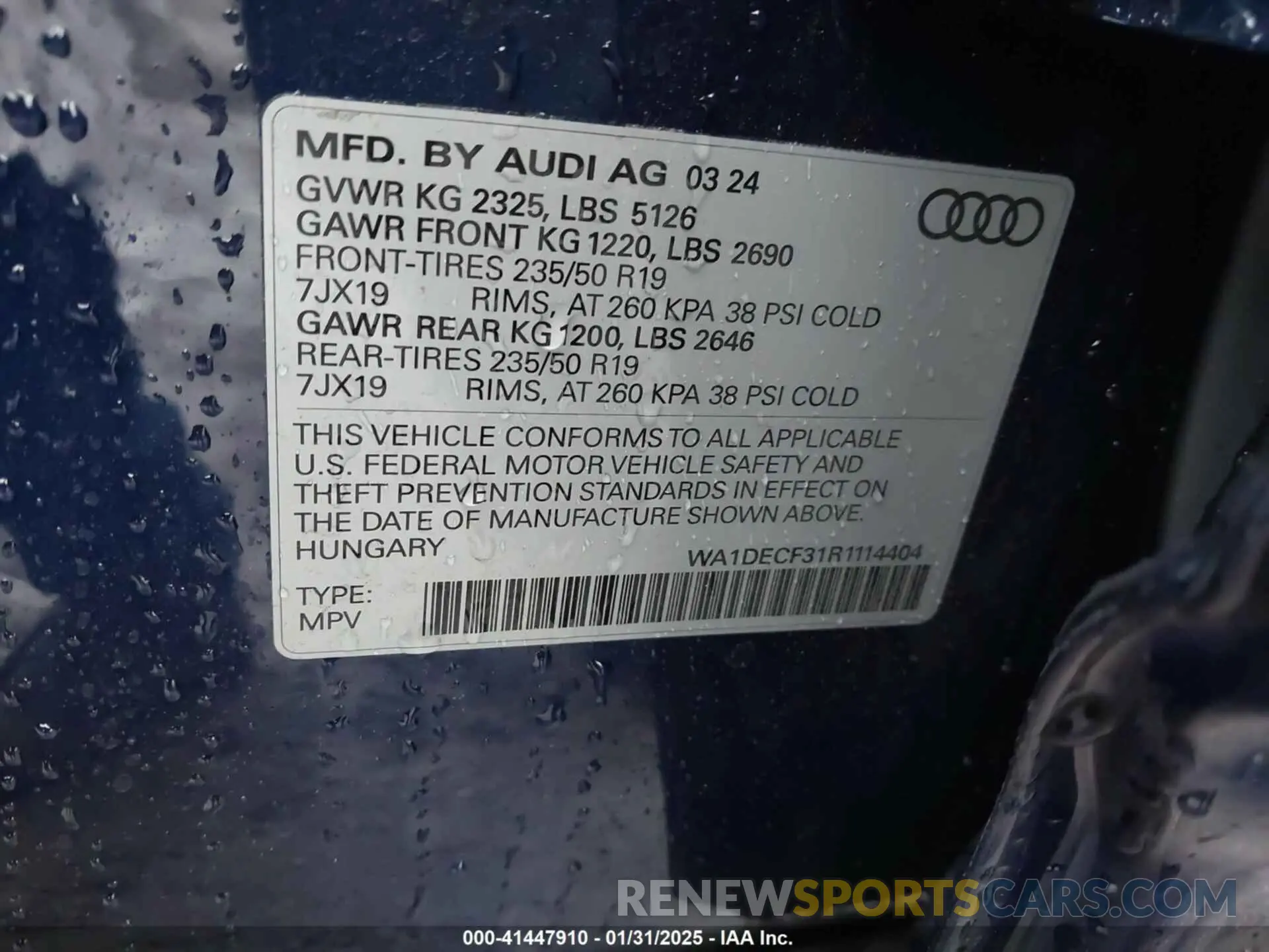 9 Photograph of a damaged car WA1DECF31R1114404 AUDI Q3 2024