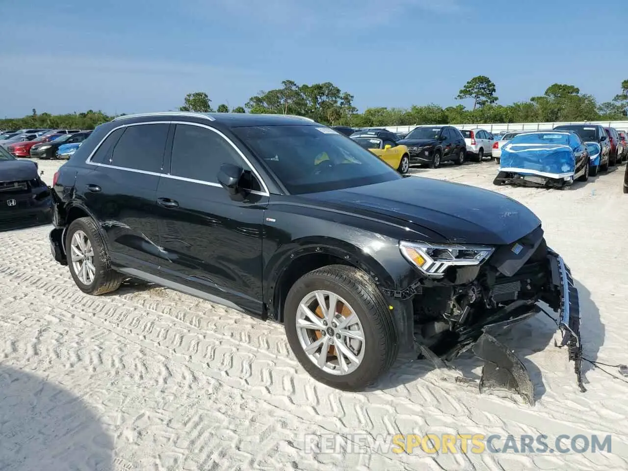 4 Фотография поврежденного автомобиля WA1DECF32R1023321 AUDI Q3 2024