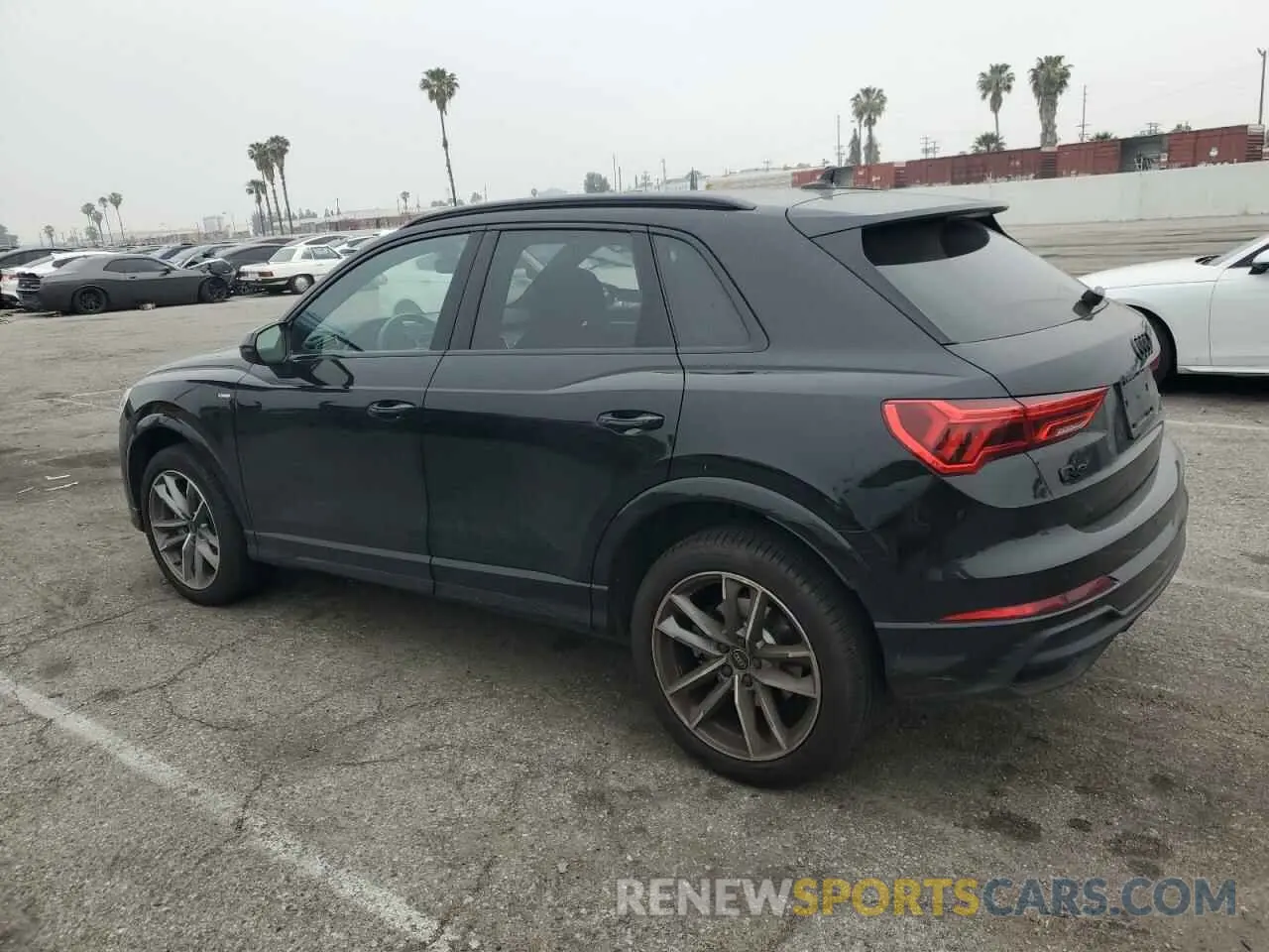 2 Фотография поврежденного автомобиля WA1DECF32R1129879 AUDI Q3 2024