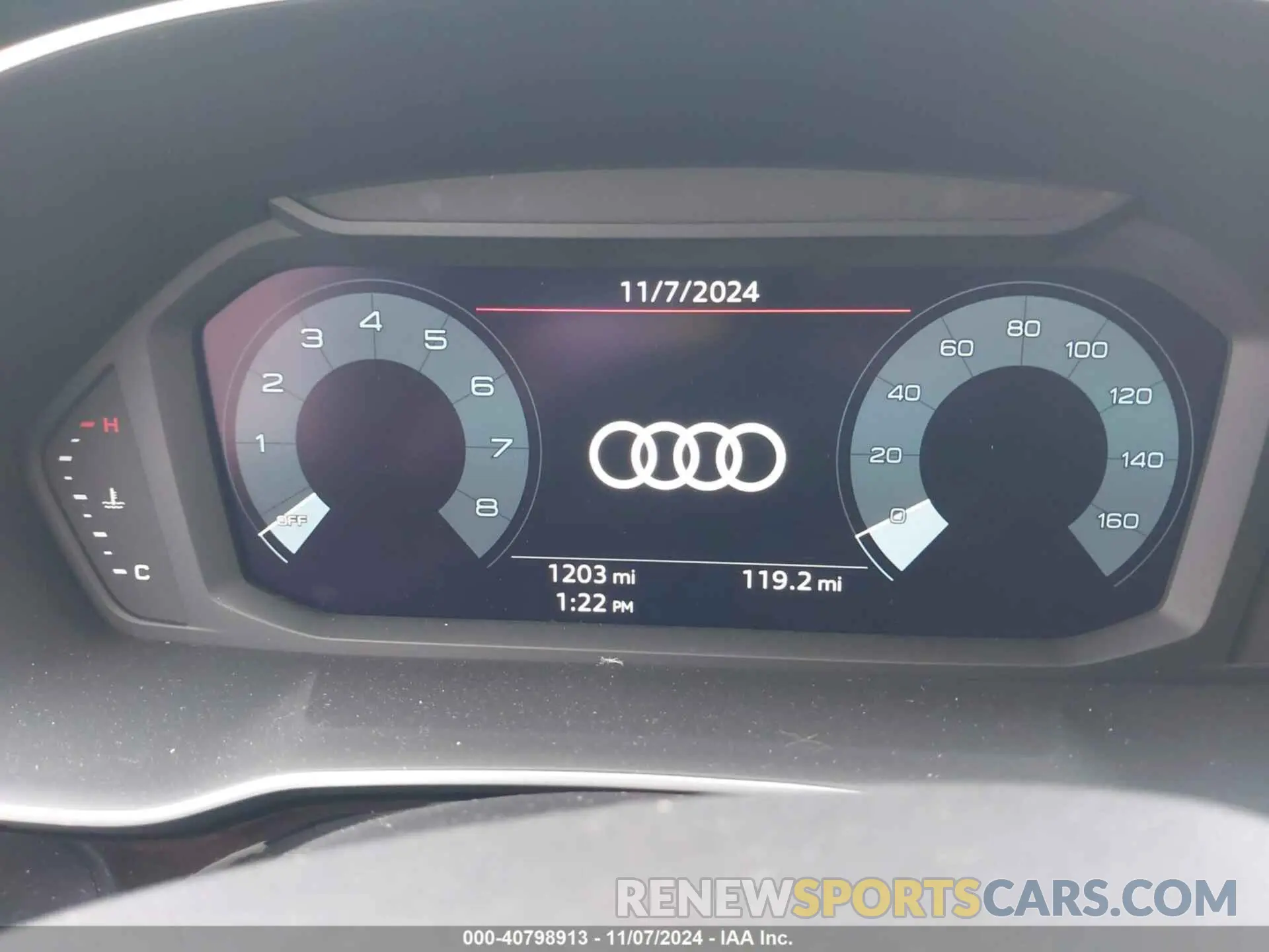 15 Photograph of a damaged car WA1DECF35R1072237 AUDI Q3 2024