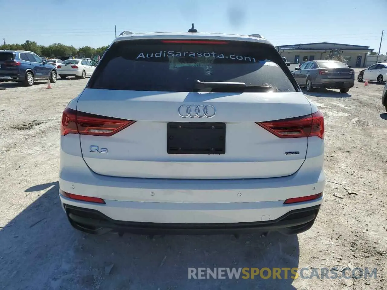 6 Фотография поврежденного автомобиля WA1DECF35R1122022 AUDI Q3 2024
