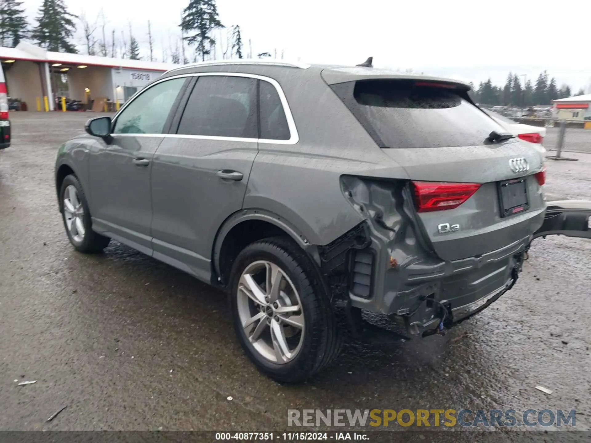 3 Photograph of a damaged car WA1DECF36R1094926 AUDI Q3 2024