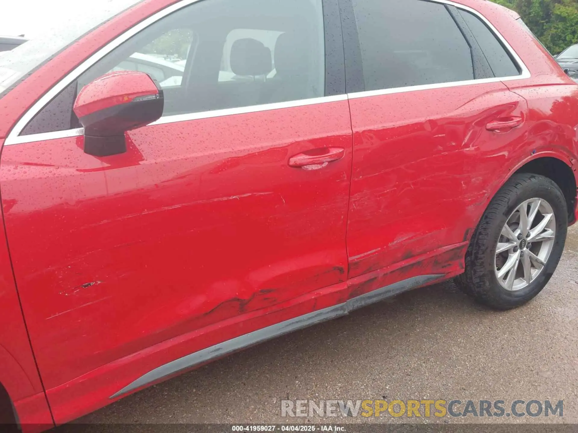 6 Photograph of a damaged car WA1DECF36R1126631 AUDI Q3 2024